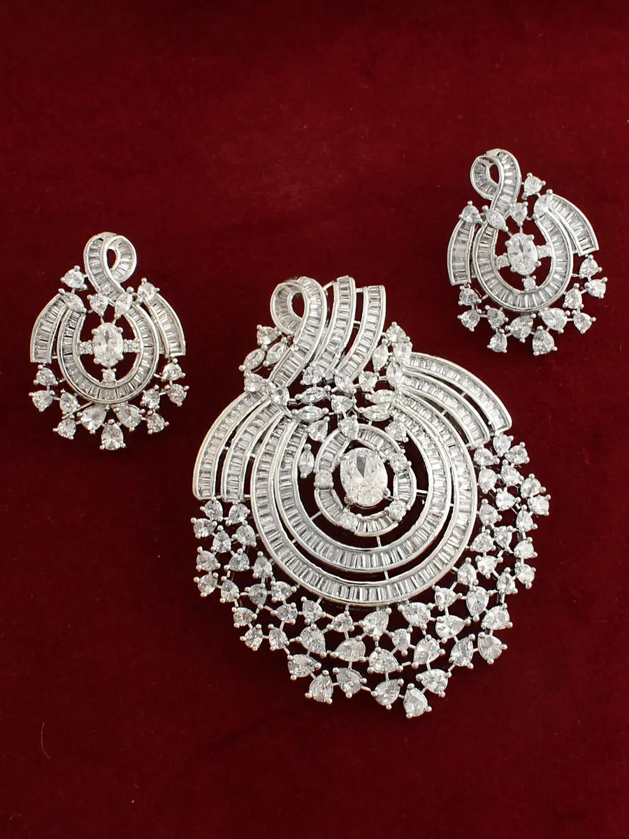 Anayra Pendant Earrings Set