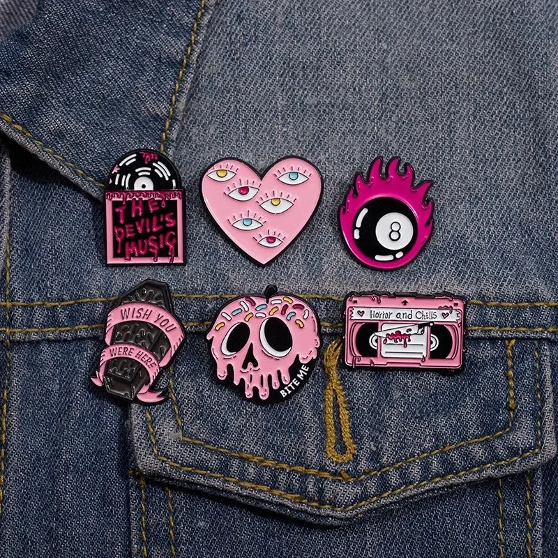 Cartoon Style Cowboy Style Animal Skull Alloy Stamping Stoving Varnish Women's Brooches