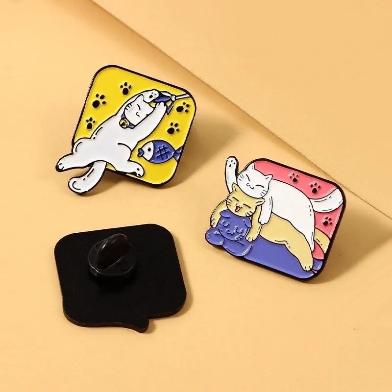 Cartoon Style Pin Animal Alloy Animal Unisex Brooches