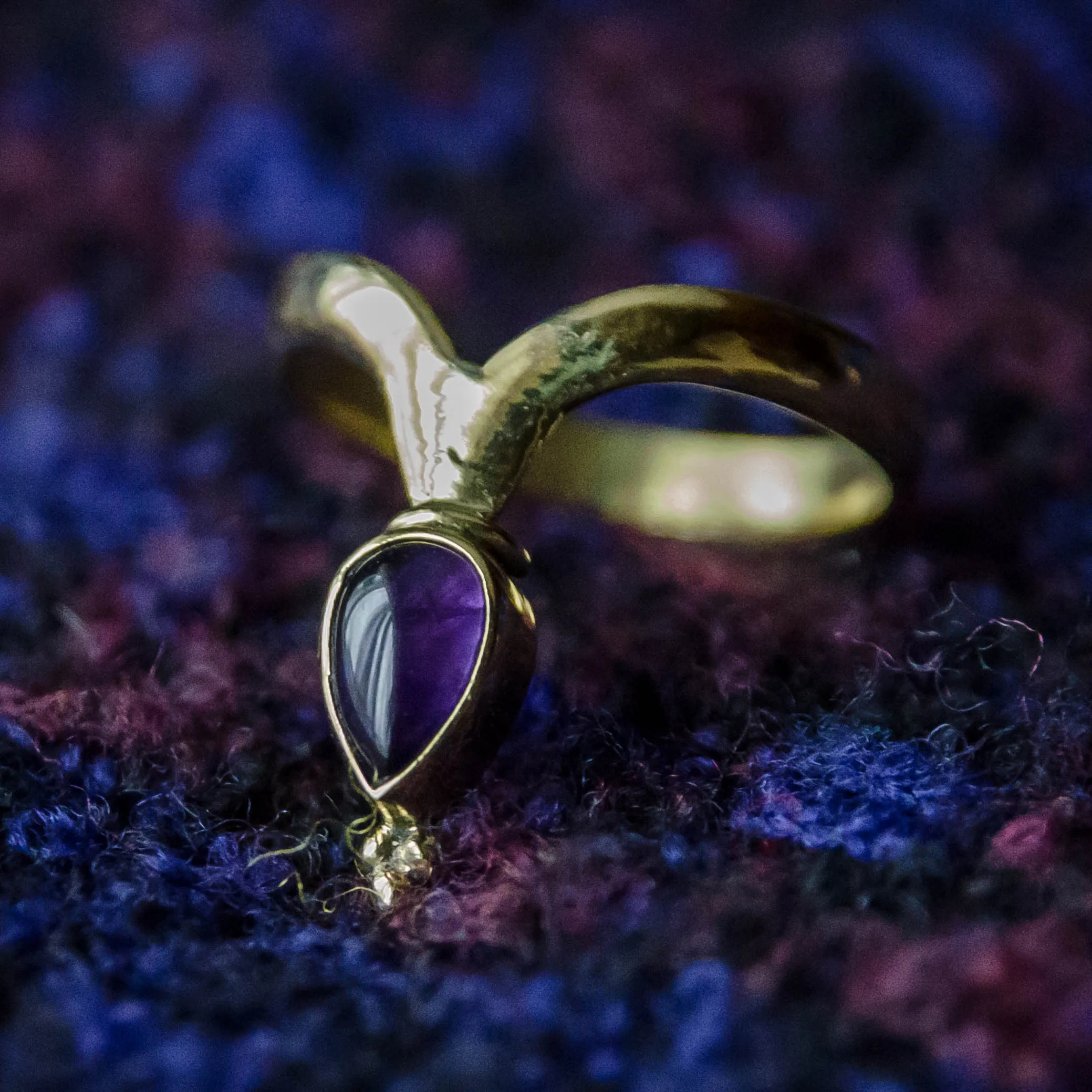 Chevron Ring - Brass - Amethyst