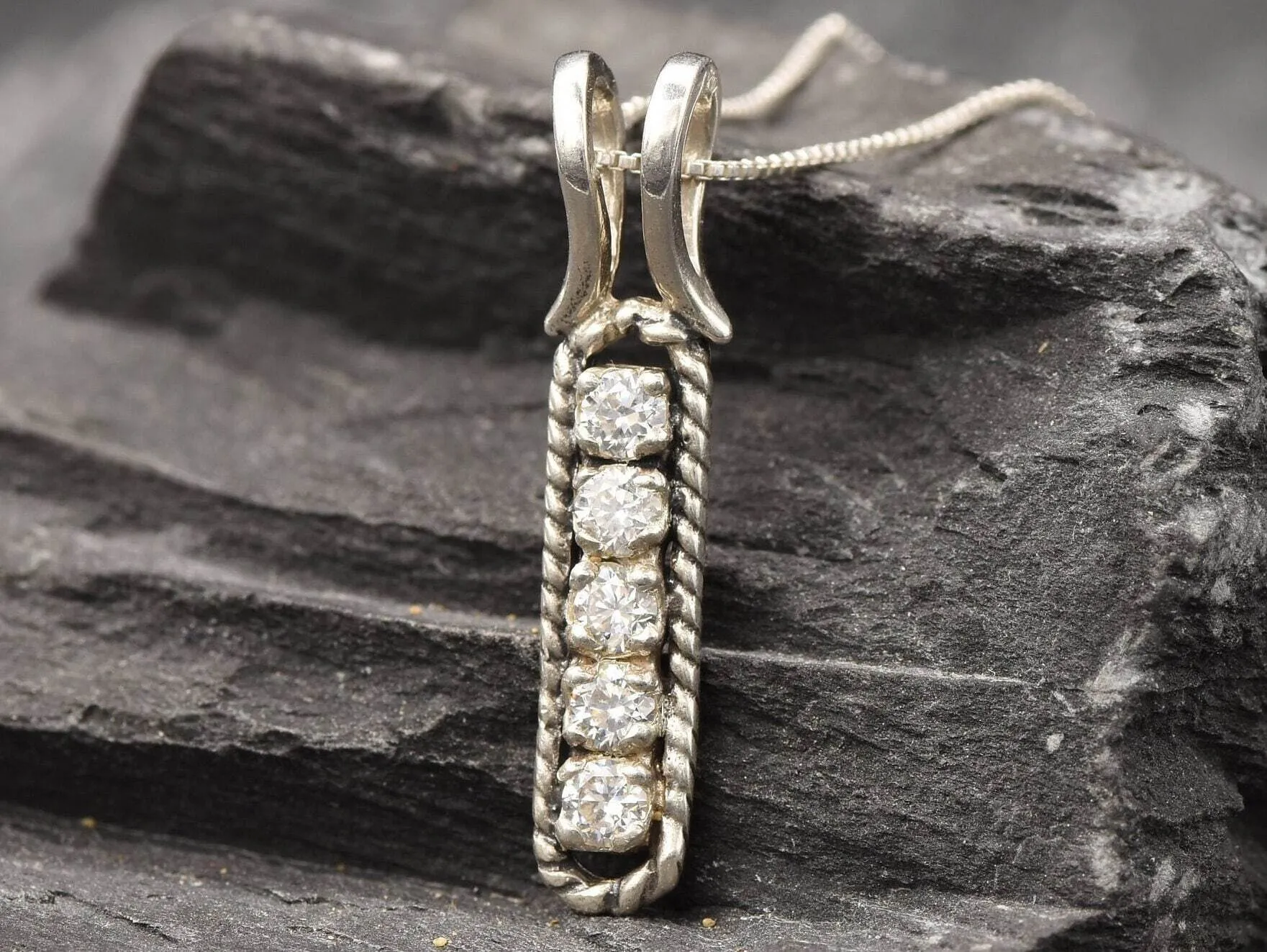 Diamond Silver Necklace - Vertical Diamond Pendant - Diamond Vintage Necklace