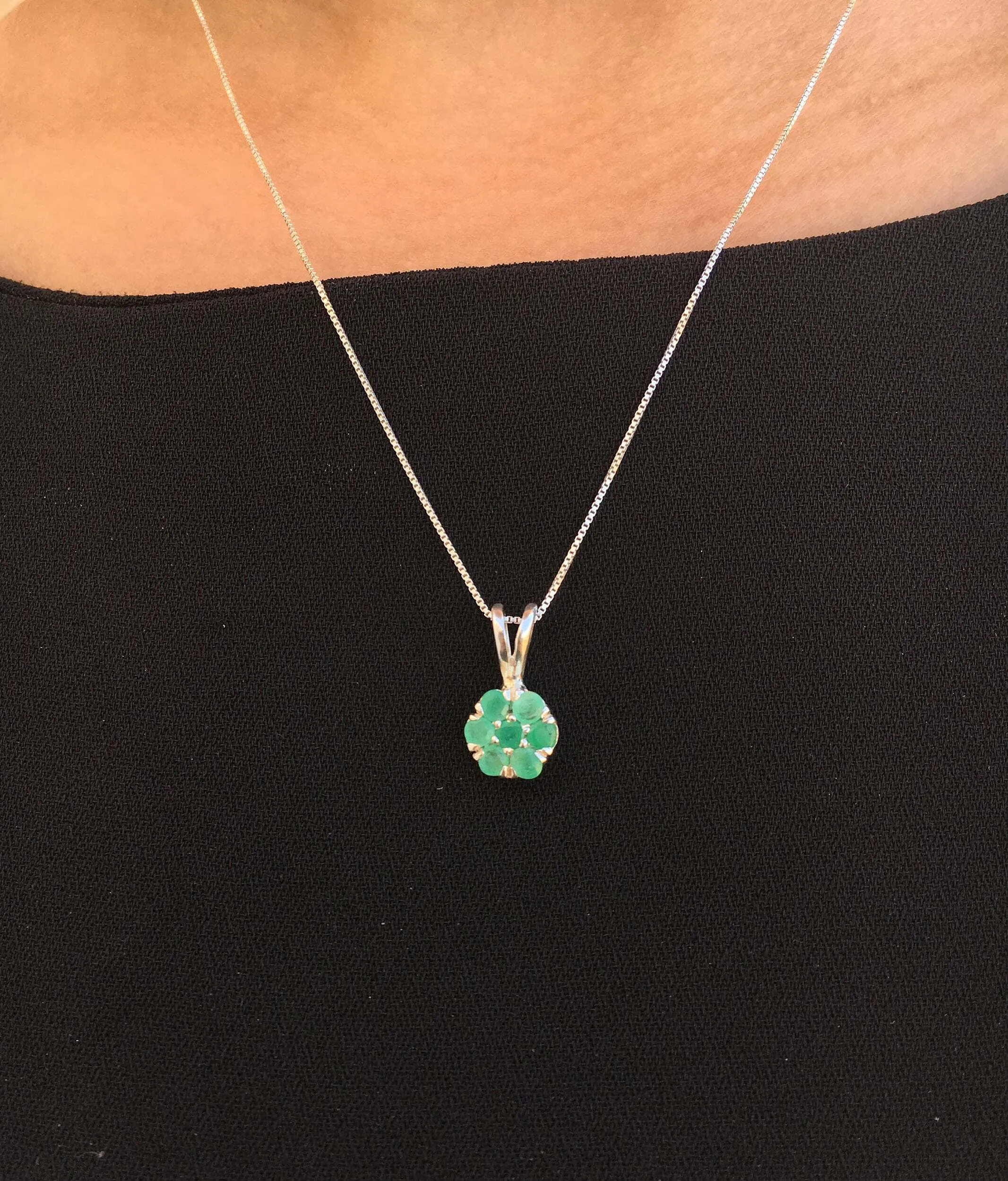 Emerald Flower Necklace - Dainty Emerald Pendant - Emerald Daisy Necklace