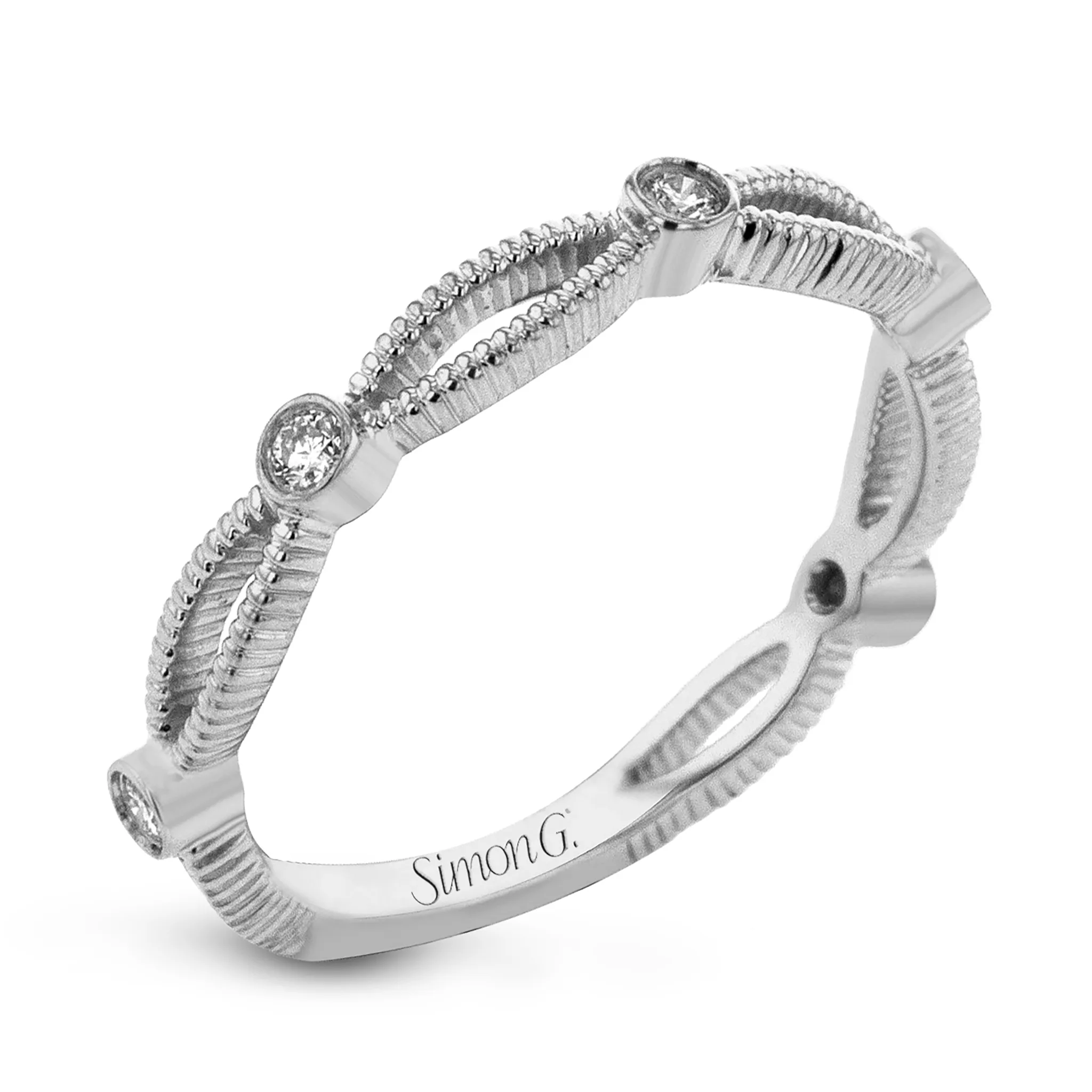 Fashion Ring in 18k Gold with Diamonds