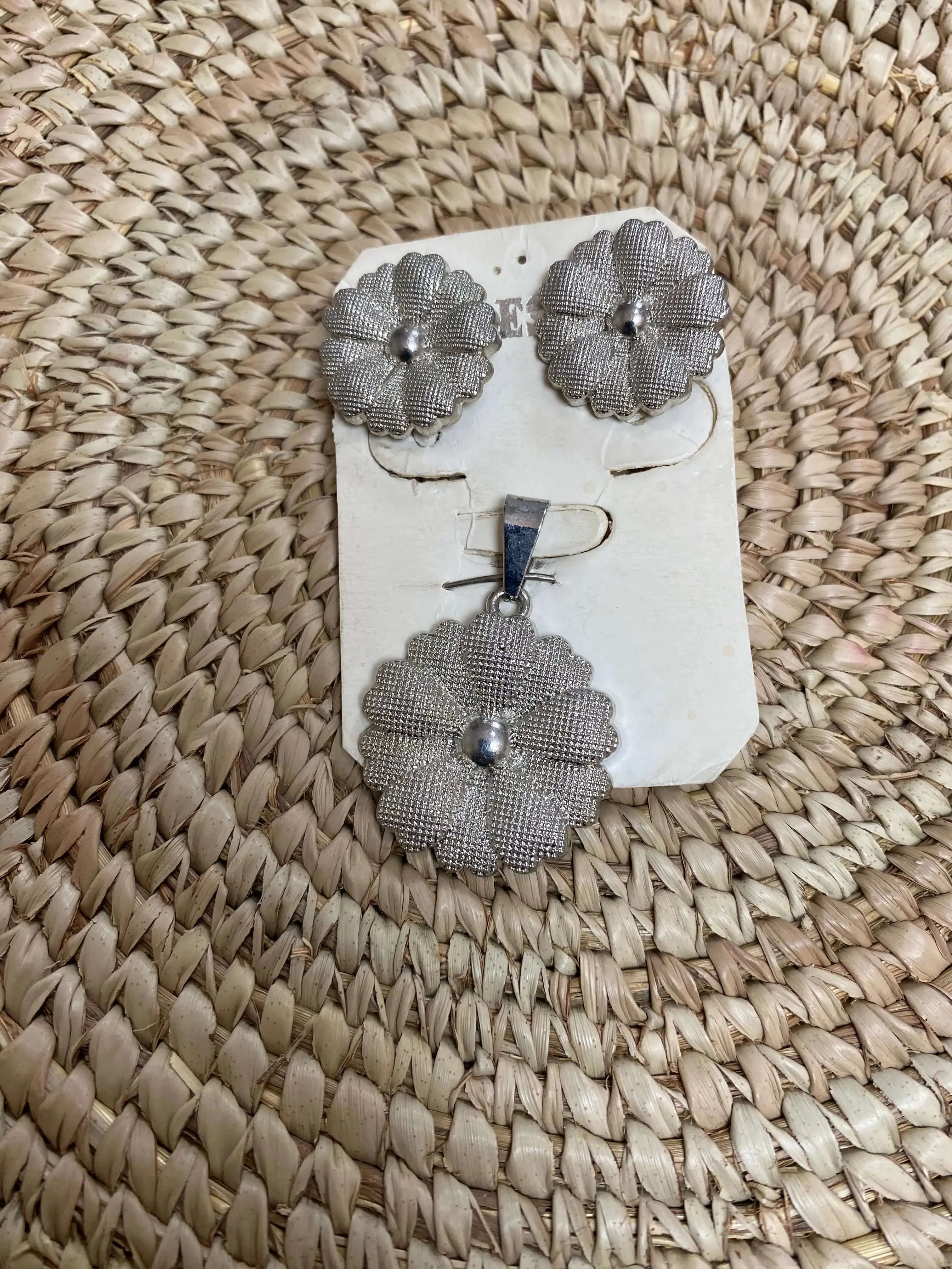 Flower Earrings and Pendant