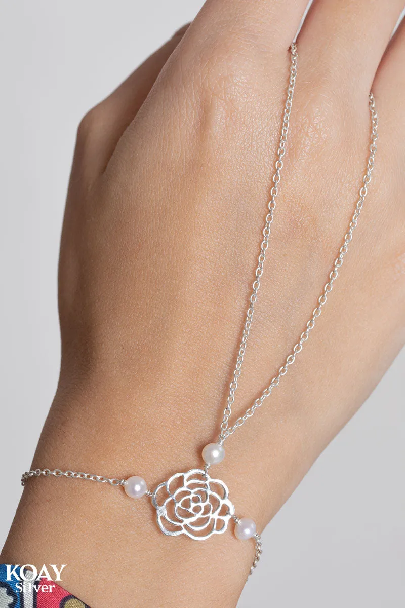 Flower Pearl Handchain