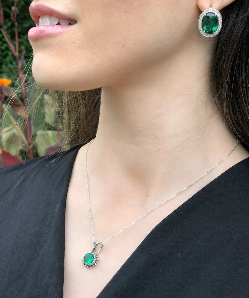Gold Emerald Pendant - Round Green Necklace, Vintage Flower Pendant