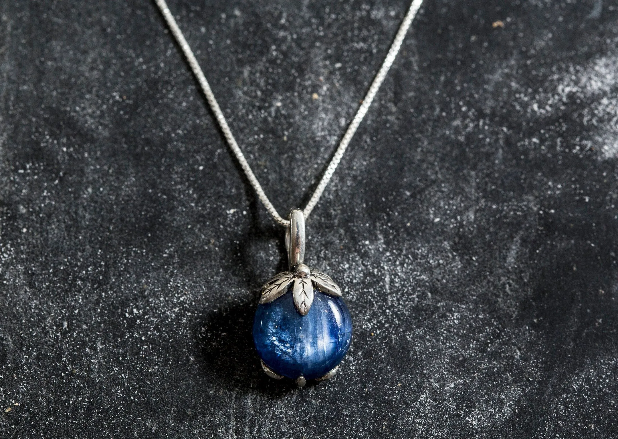 Kyanite Necklace - Leaf Kyanite Necklace - Blue Leaf Pendant