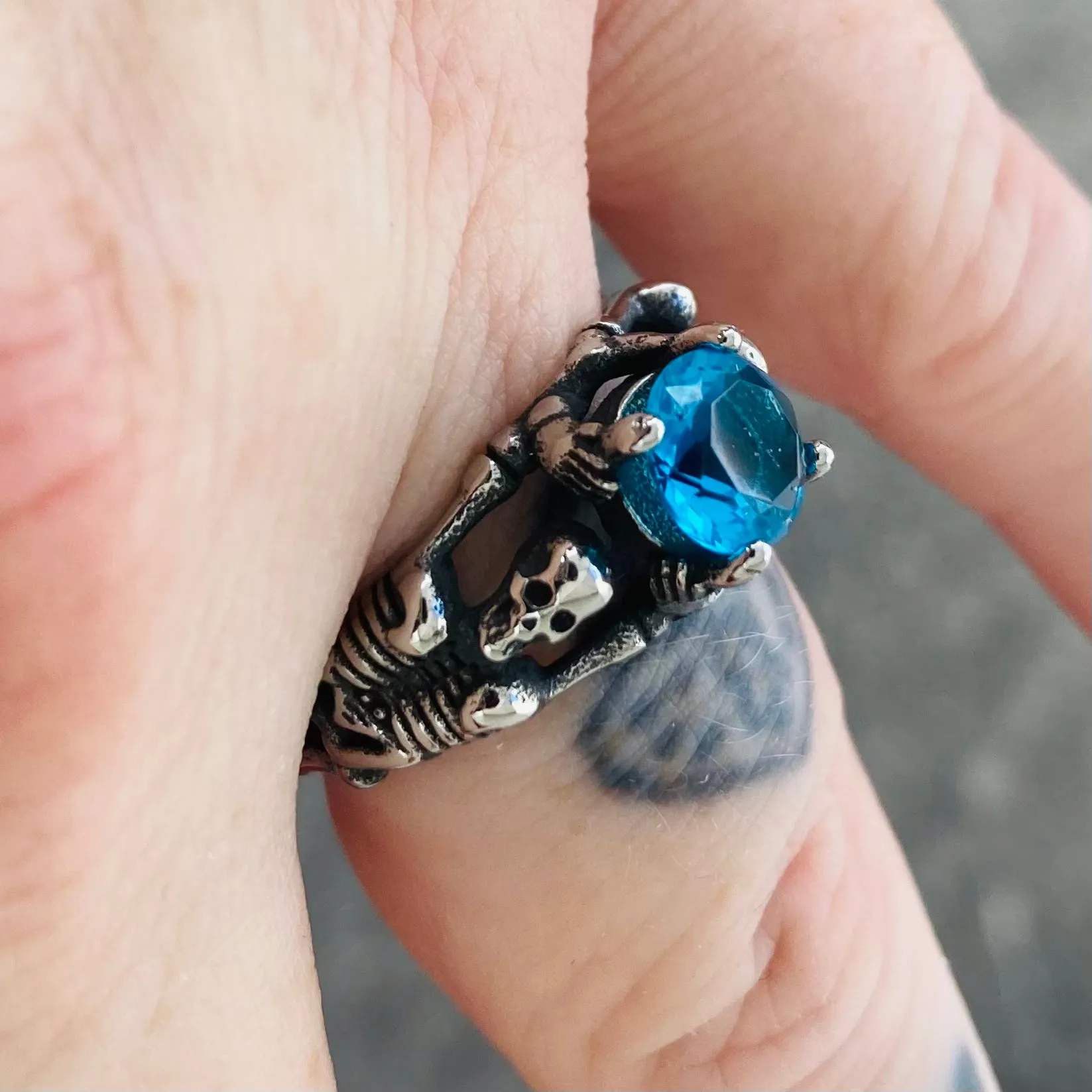 Ladies Ring - 12 December Birthday - Blue Topaz - R118