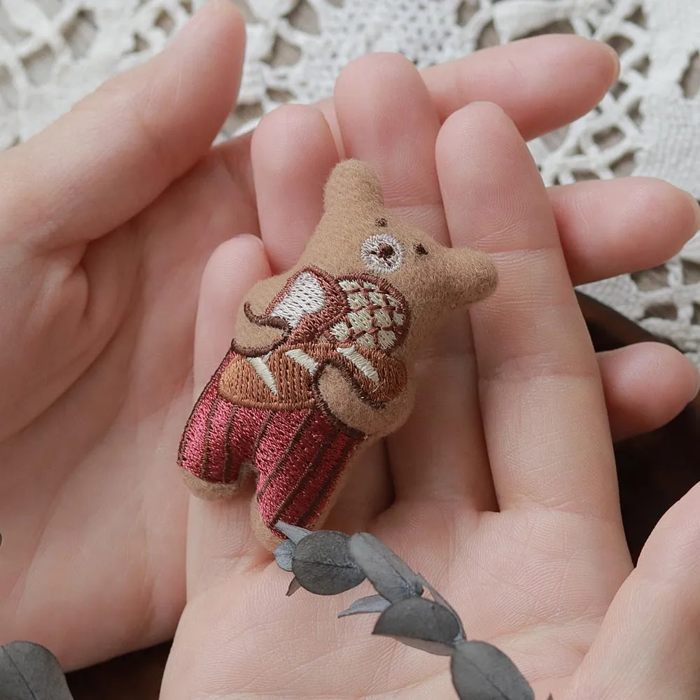 Little Bear and Bread Padded Brooch