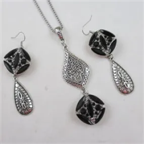 Multi-stone Black Crystal & Rhinestone Pendant Necklace & Earrings