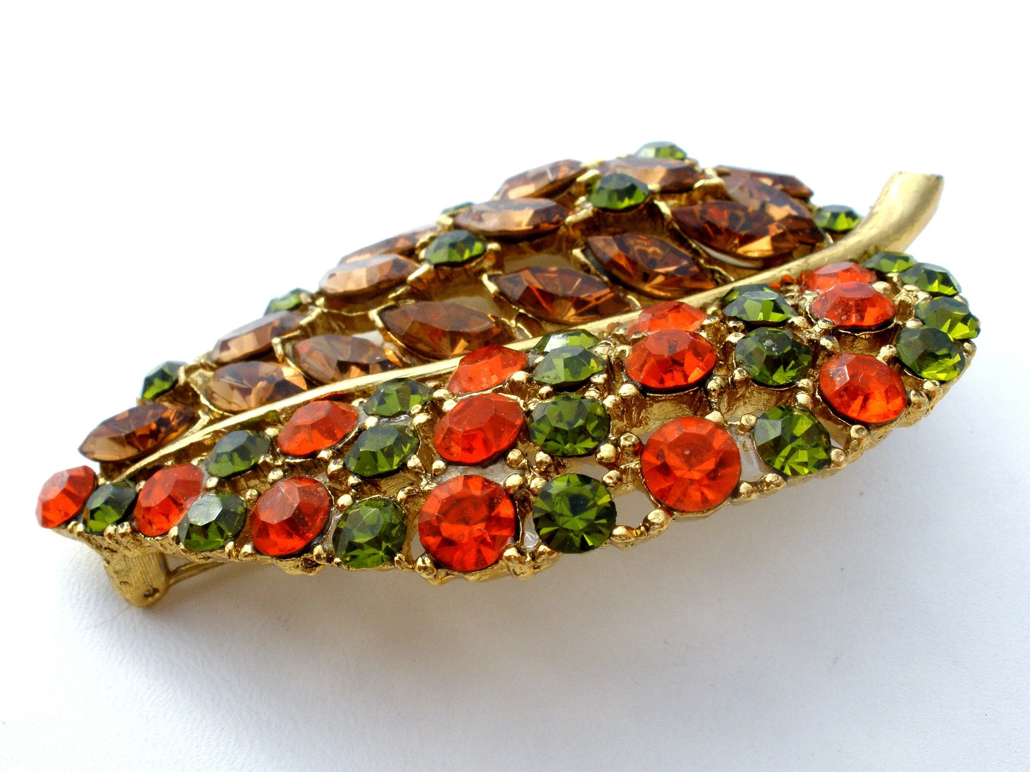 Vintage Leaf Brooch Rhinestone Jewelry Pin