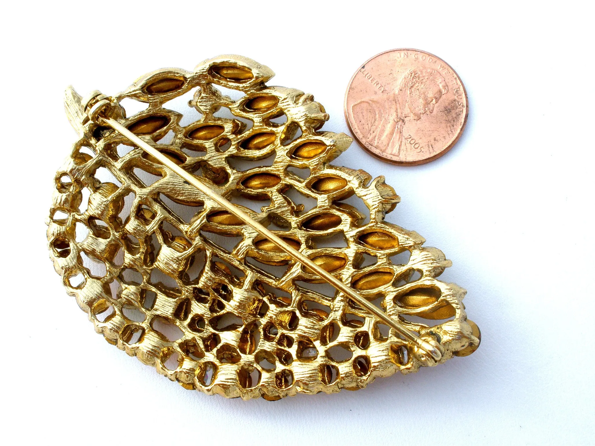 Vintage Leaf Brooch Rhinestone Jewelry Pin